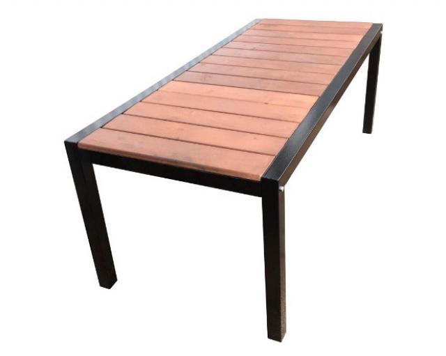 Купить садовый дачный стол Модерн Воронеж с деревянной столешницей. Купить недорогой деревянный стол для приусадебного участка, дачи.